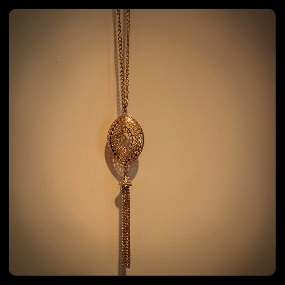 28 in golden necklace